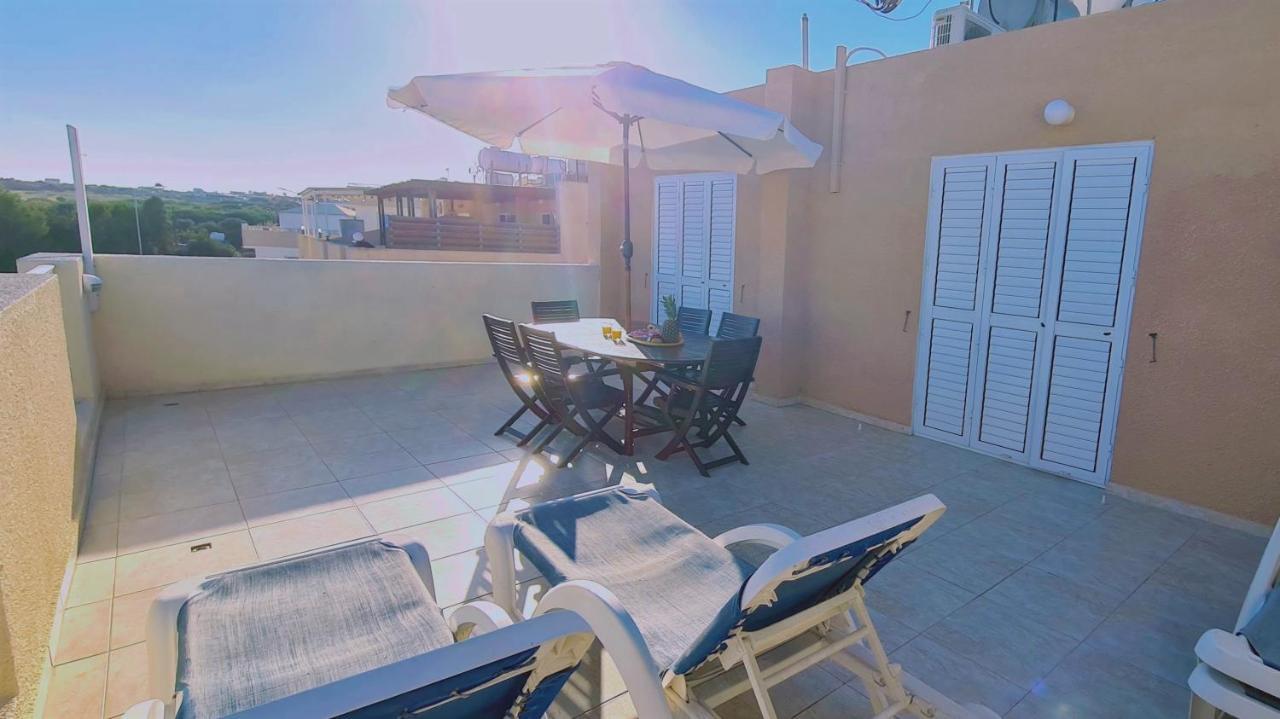 Stay Sunshine Apartment Paralimni Dış mekan fotoğraf