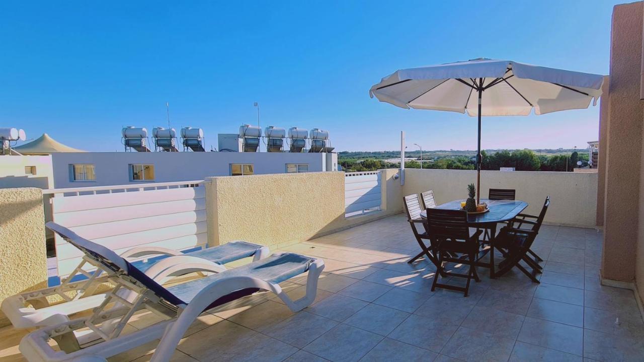 Stay Sunshine Apartment Paralimni Dış mekan fotoğraf