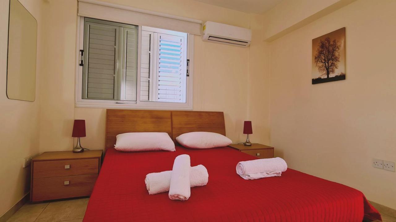Stay Sunshine Apartment Paralimni Dış mekan fotoğraf
