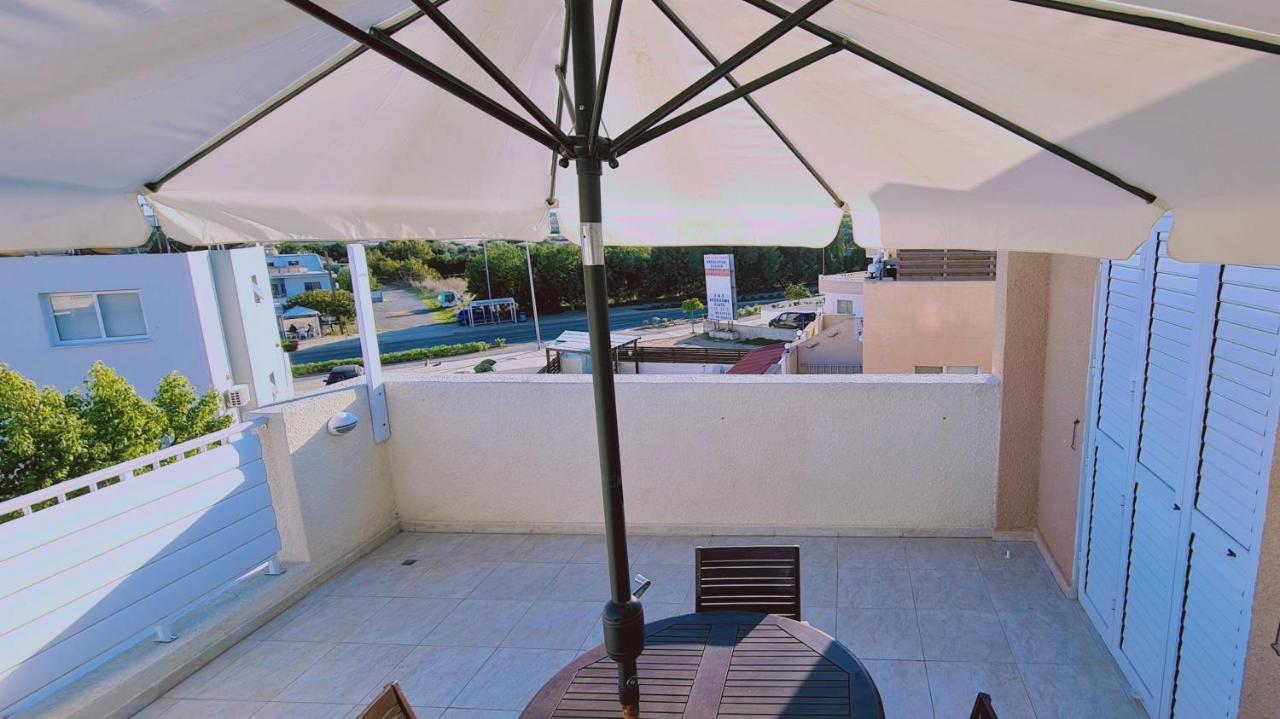 Stay Sunshine Apartment Paralimni Dış mekan fotoğraf