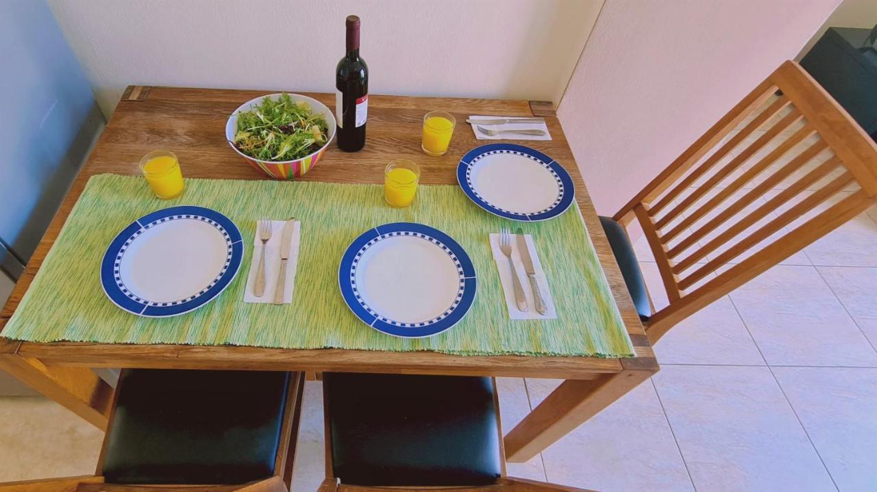 Stay Sunshine Apartment Paralimni Dış mekan fotoğraf