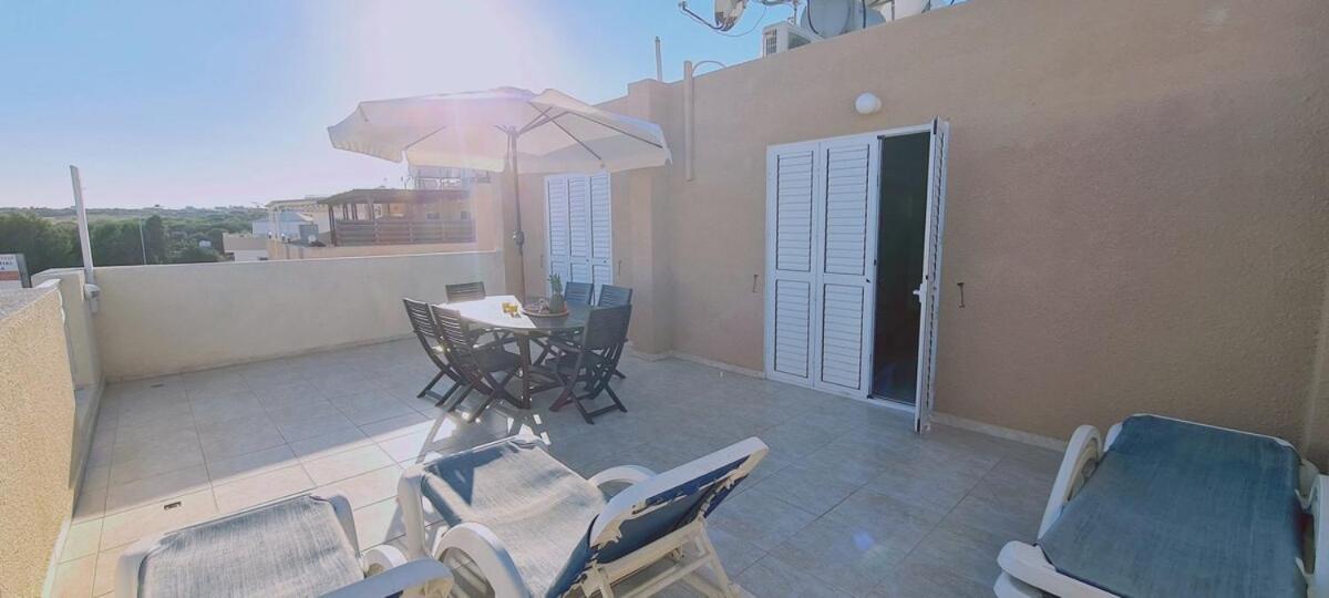 Stay Sunshine Apartment Paralimni Dış mekan fotoğraf